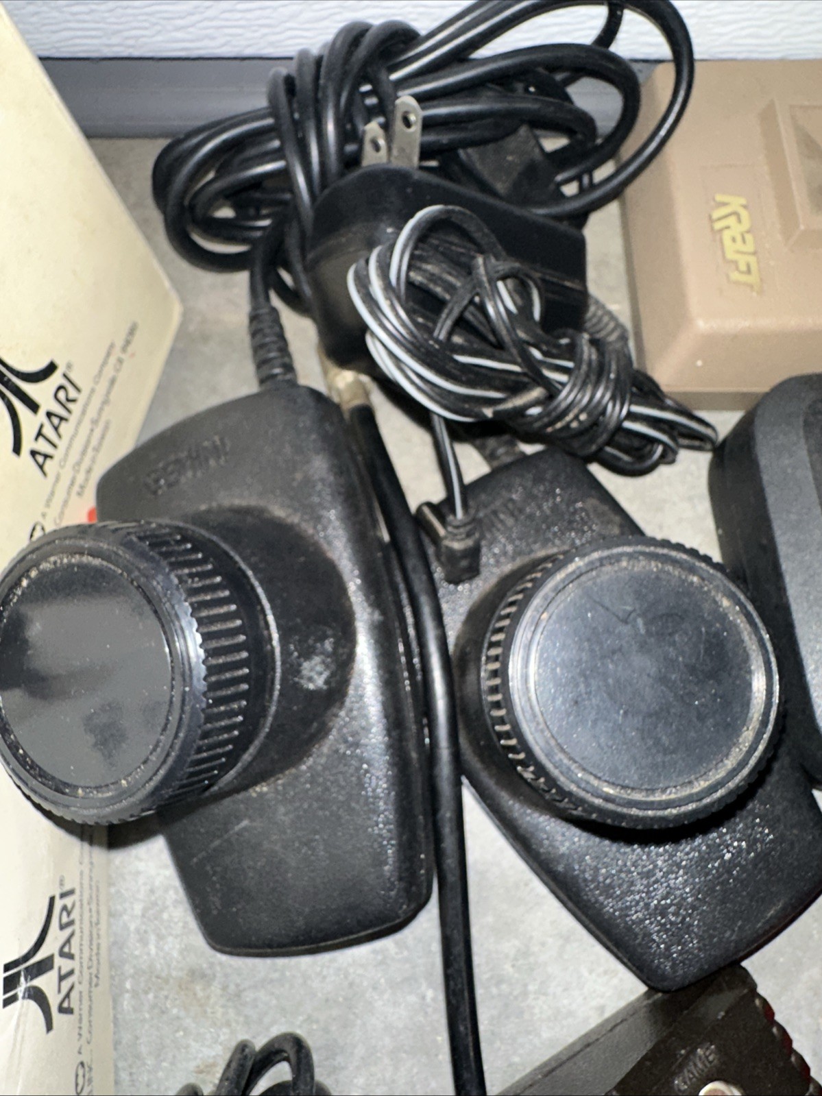 Atari 2600 Junior Jr Console System Bundle 21 Games 7 Joystick Lot Untested