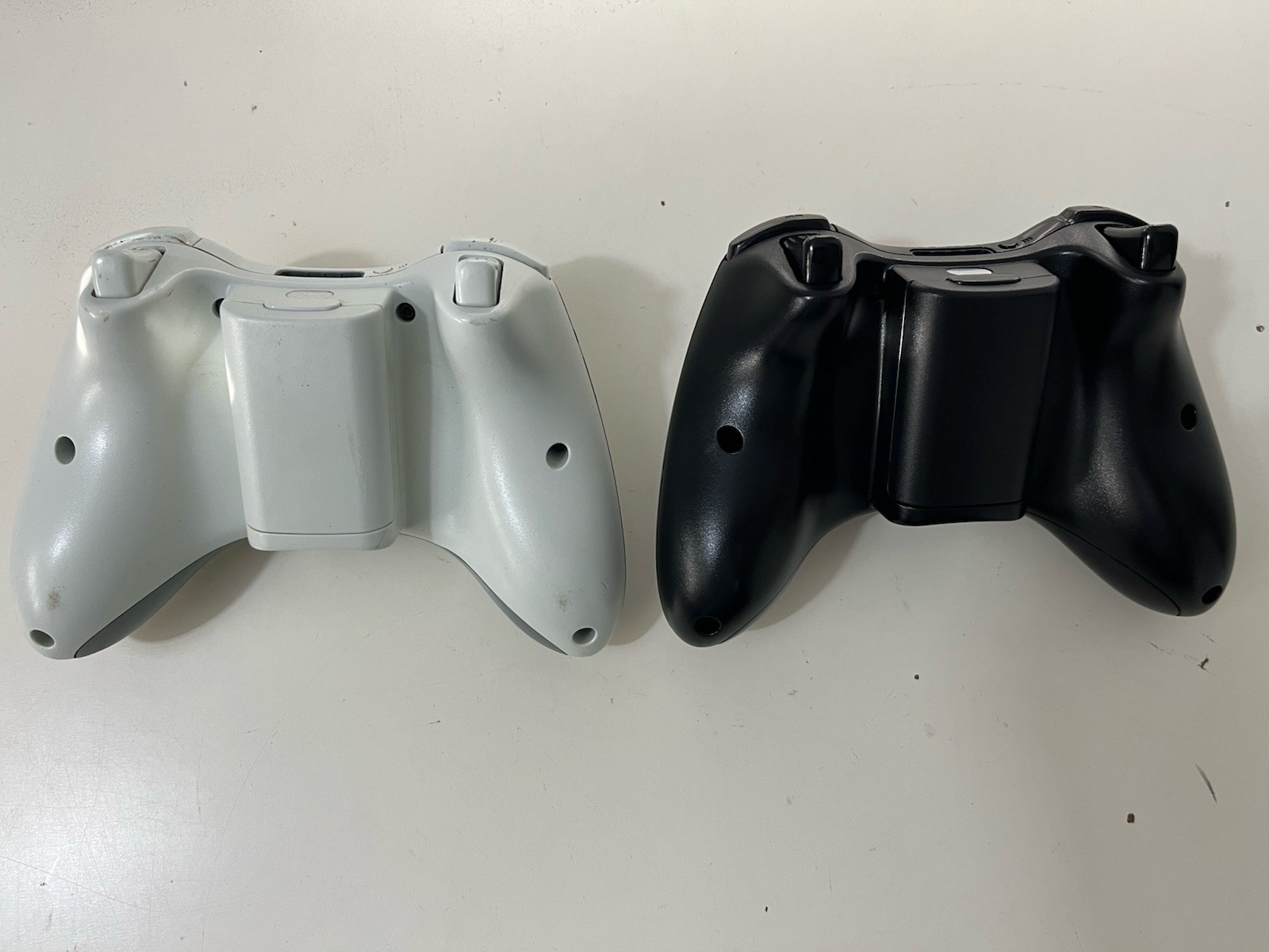 Microsoft XBox 360 White Console Bundle 250 GB, Controllers, 12 Games, & Extras