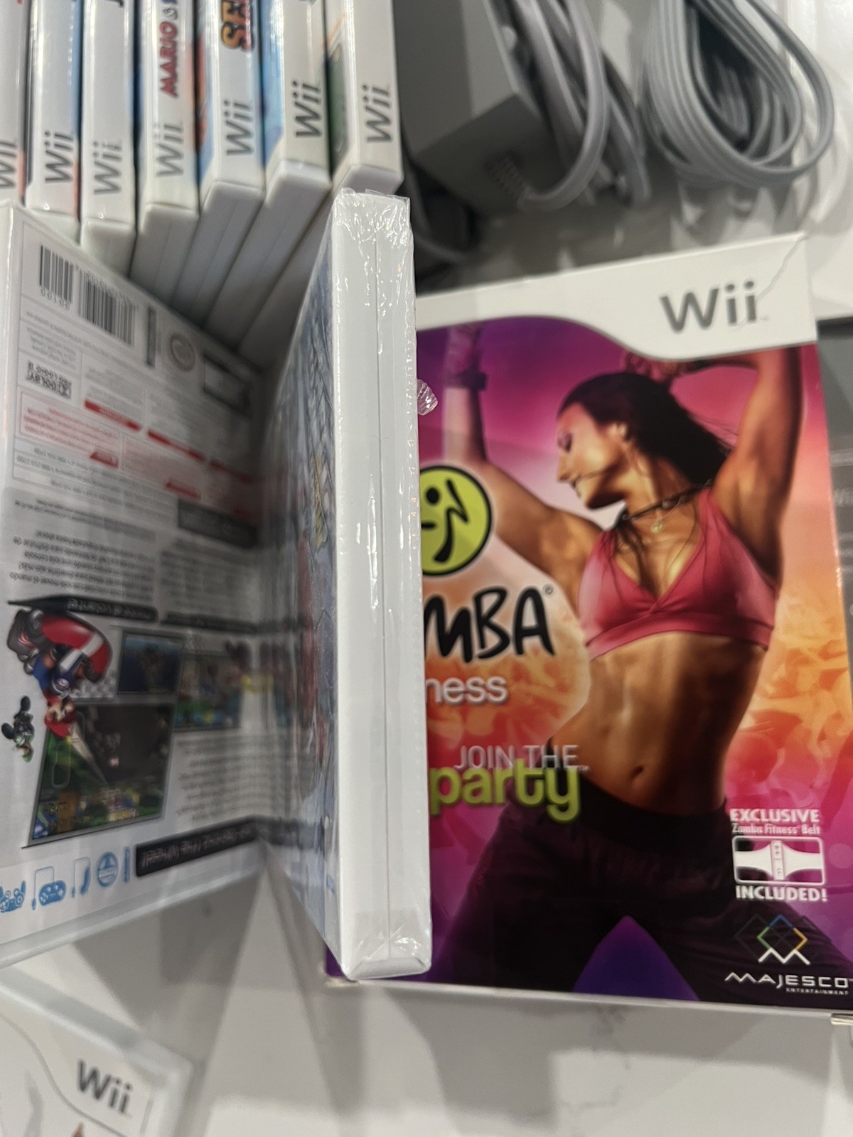 Nintendo Wii RVL-001 GameCube Compatible With 19 Games and More. Tested.