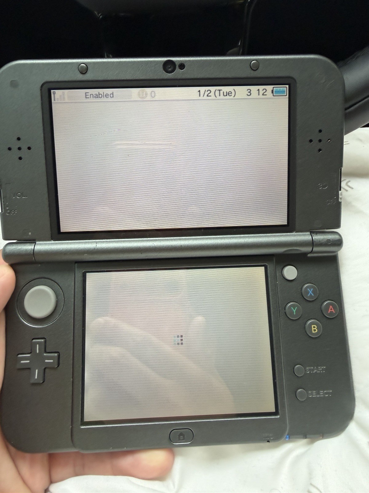 New Nintendo 3DS XL Gray Black Console Tested Great Condition R Button Sticky