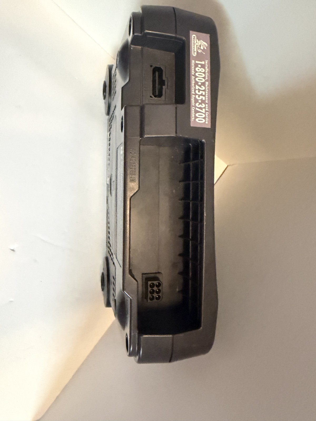 Nintendo 64 System 32MB Home Console – Charcoal Gray