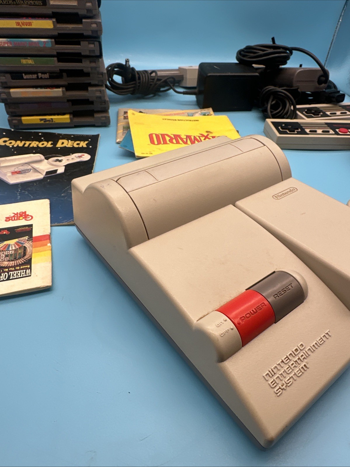 Nintendo NES Top Loader Console NES-101, OG Dog Bone Controller Mario 1 2 3 More