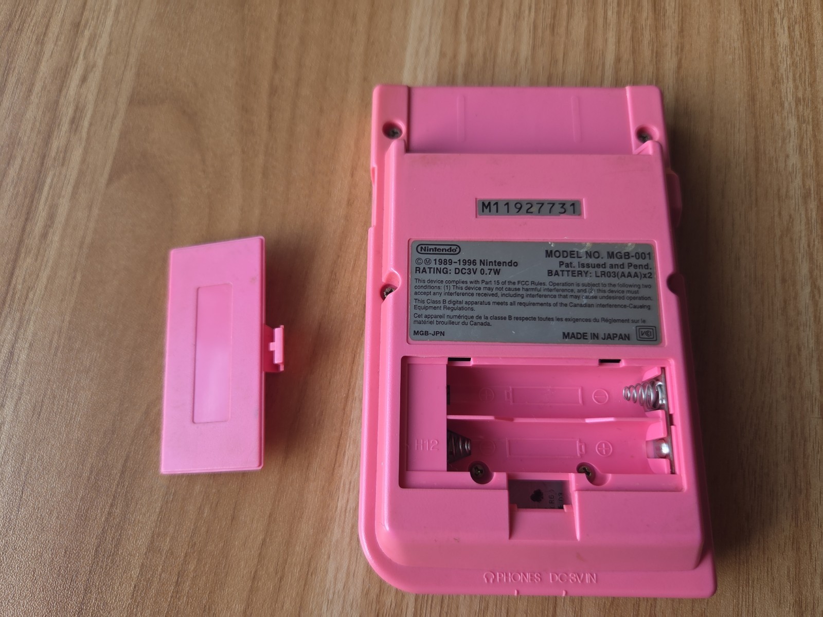Nintendo Game Boy Pocket MGB-001 – Pink – 100% OEM – Tested Working RARE Import!