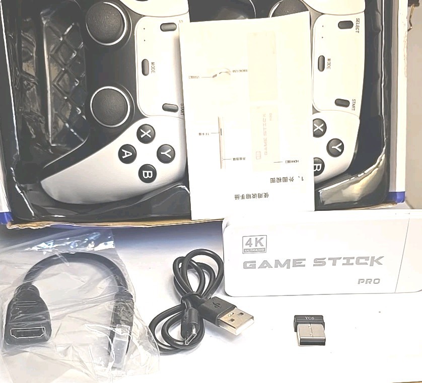 Game 2.4G Wireless Home Console, 4K UHD, Dual Controllers, White/Black