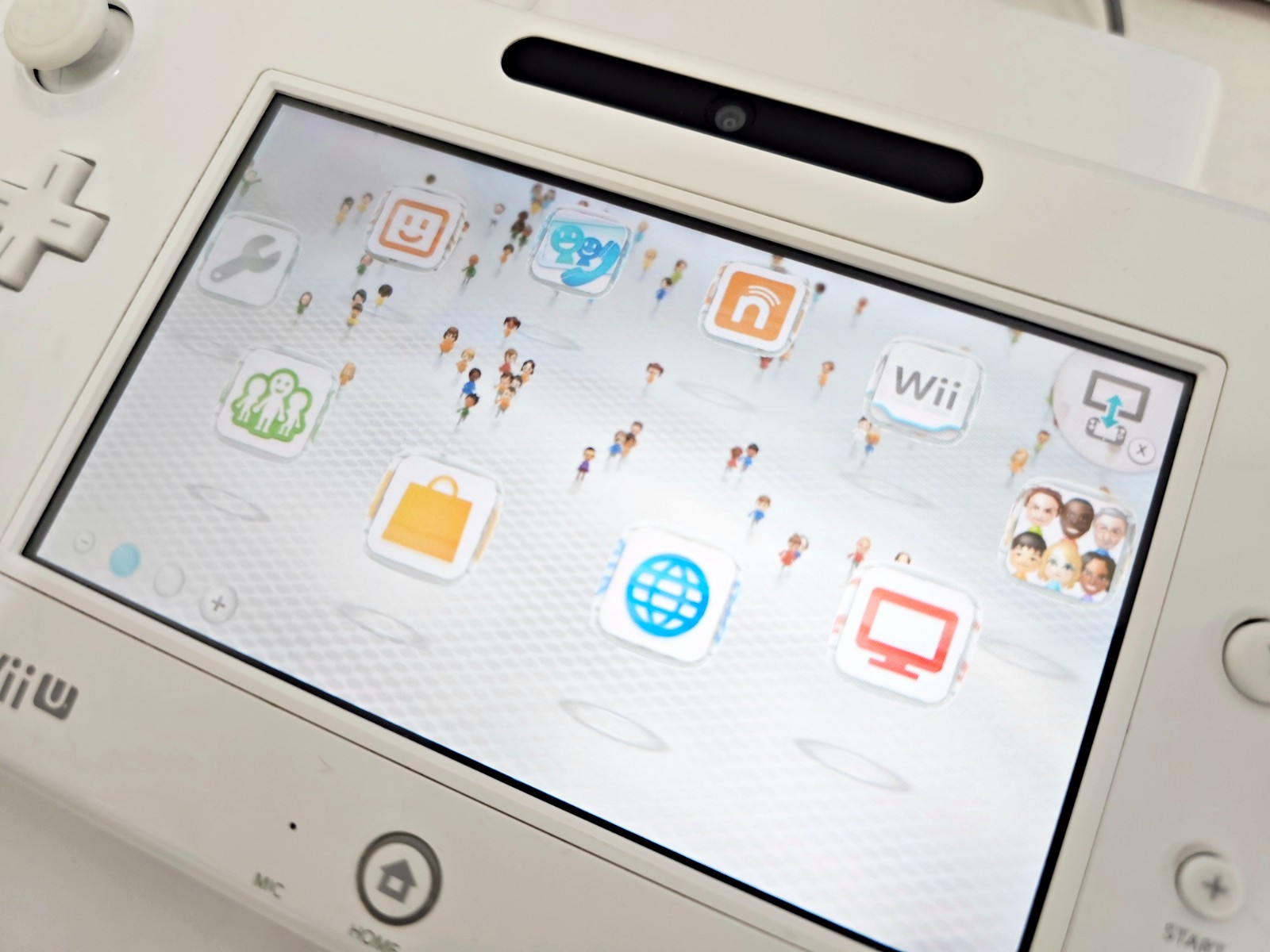 Nintendo Wii U Console White Set 32GB 736 Japan