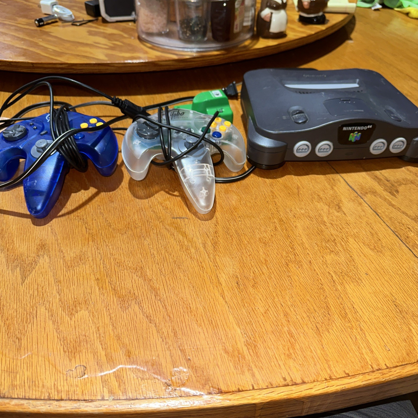 Nintendo 64 N64 Console System and 2 Controllers And Hyperpak