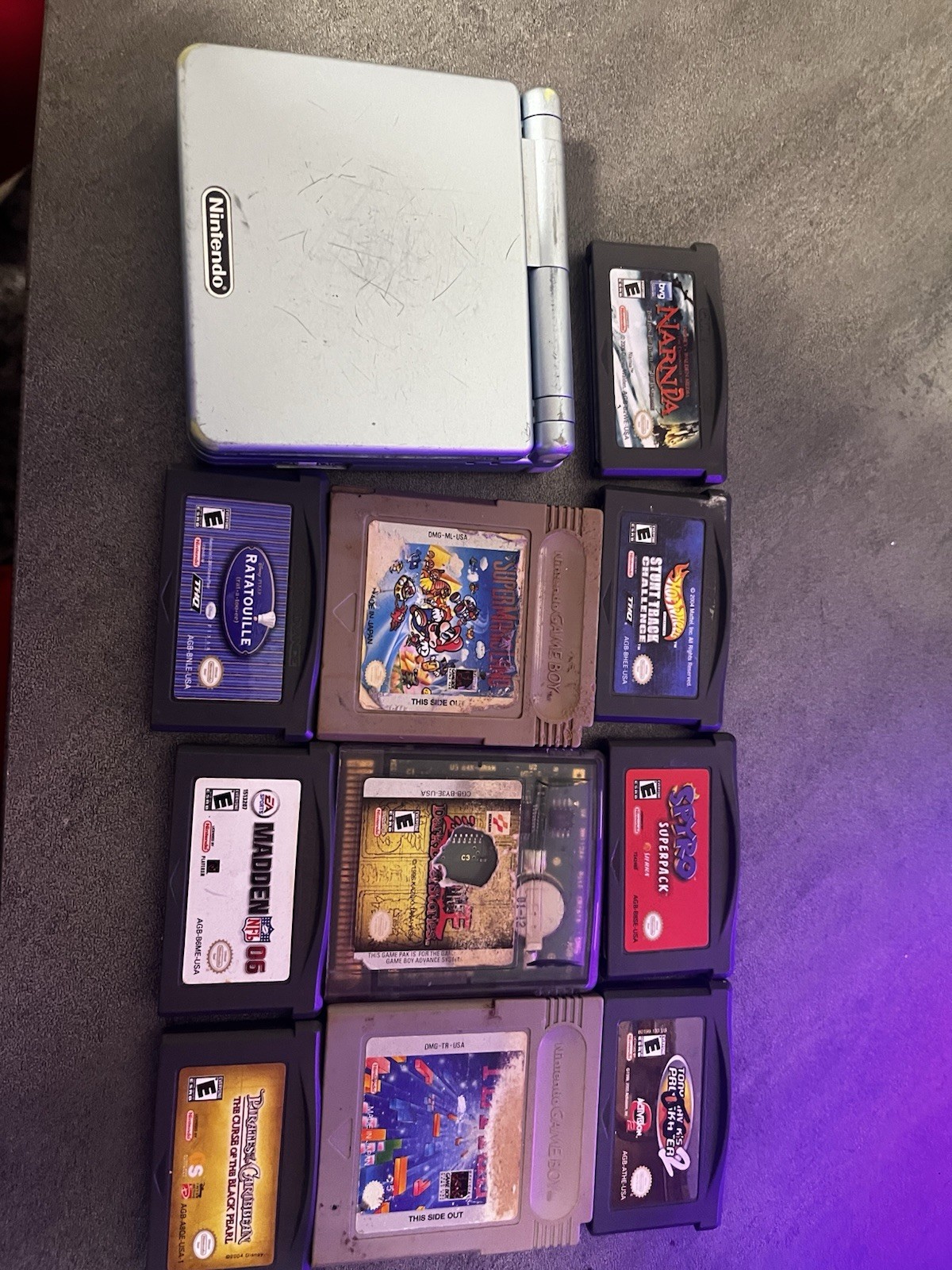 Nintendo Game Boy Advance SP Handheld System Silver + 10 Game boy games