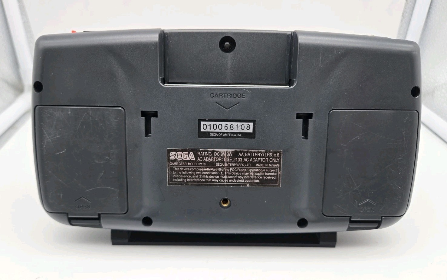 SEGA Game Gear Restored – Recapped, New Glass Lens, AC Adapter, Tested