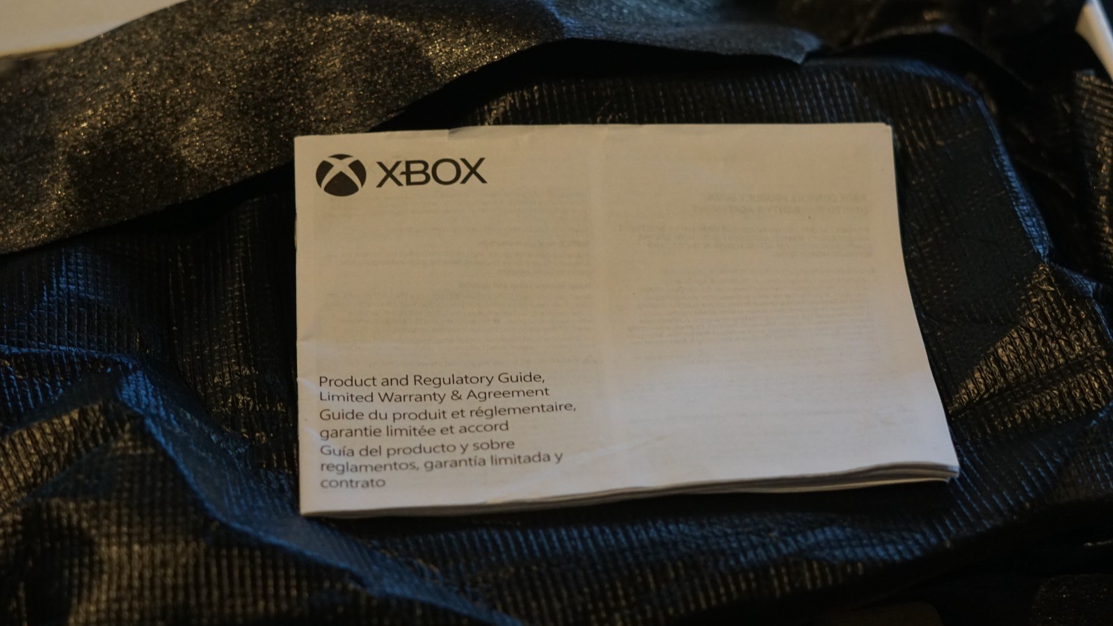 Microsoft Xbox Series S 1TB Carbon Black Console Complete In Box w/ Controller
