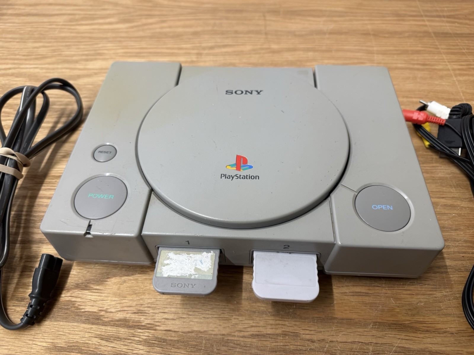 Sony PlayStation 1 (PS1) Gray Console Gaming System SCPH-7501 Tested