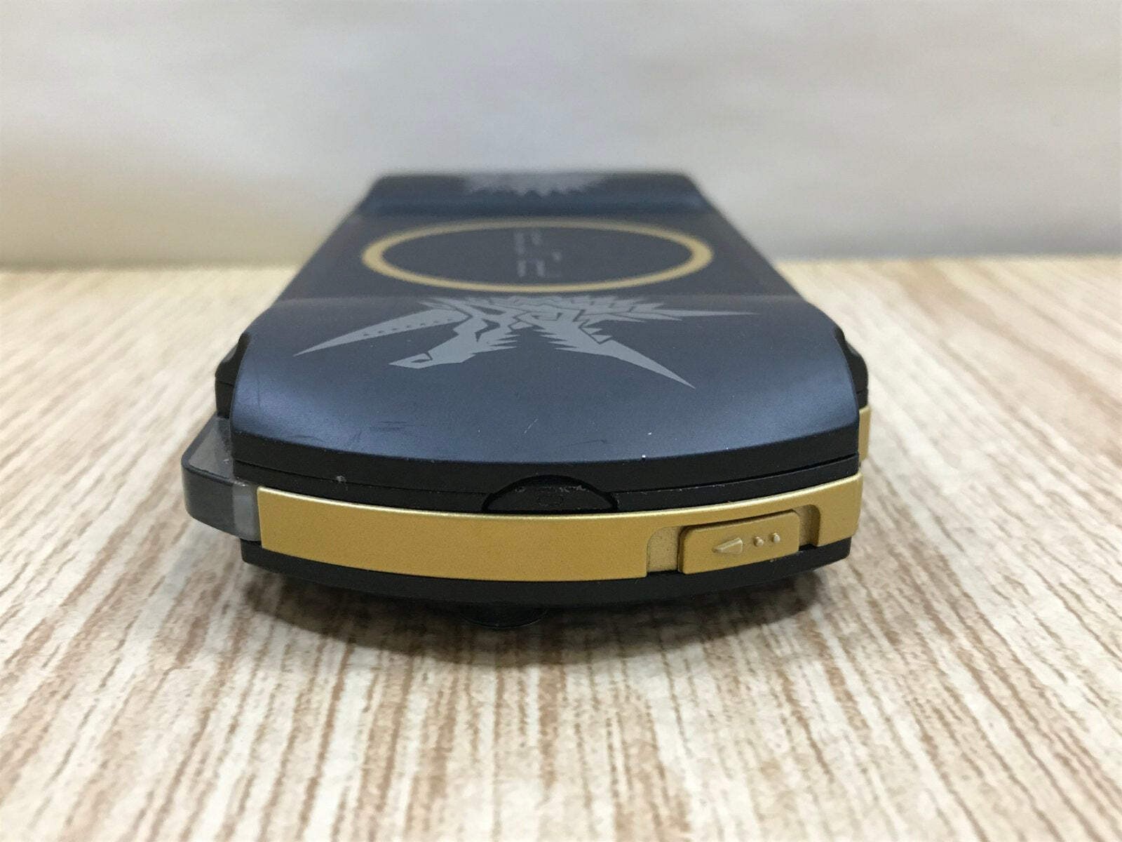 PSP-3000 MONSTER HUNTER 3RD Ver. Console Japan – With Defects GE1735