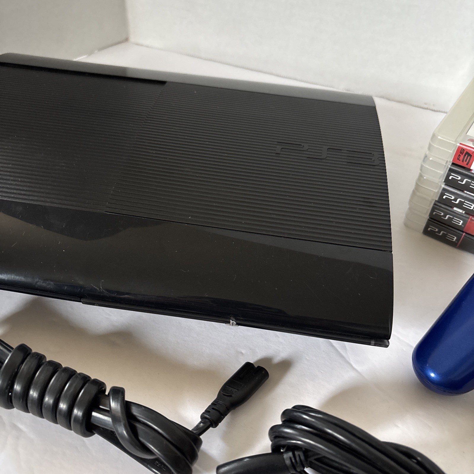 Sony PlayStation 3 250GB Bundle Super Slim Black PS3 Console CECH-4001B *WORKS*