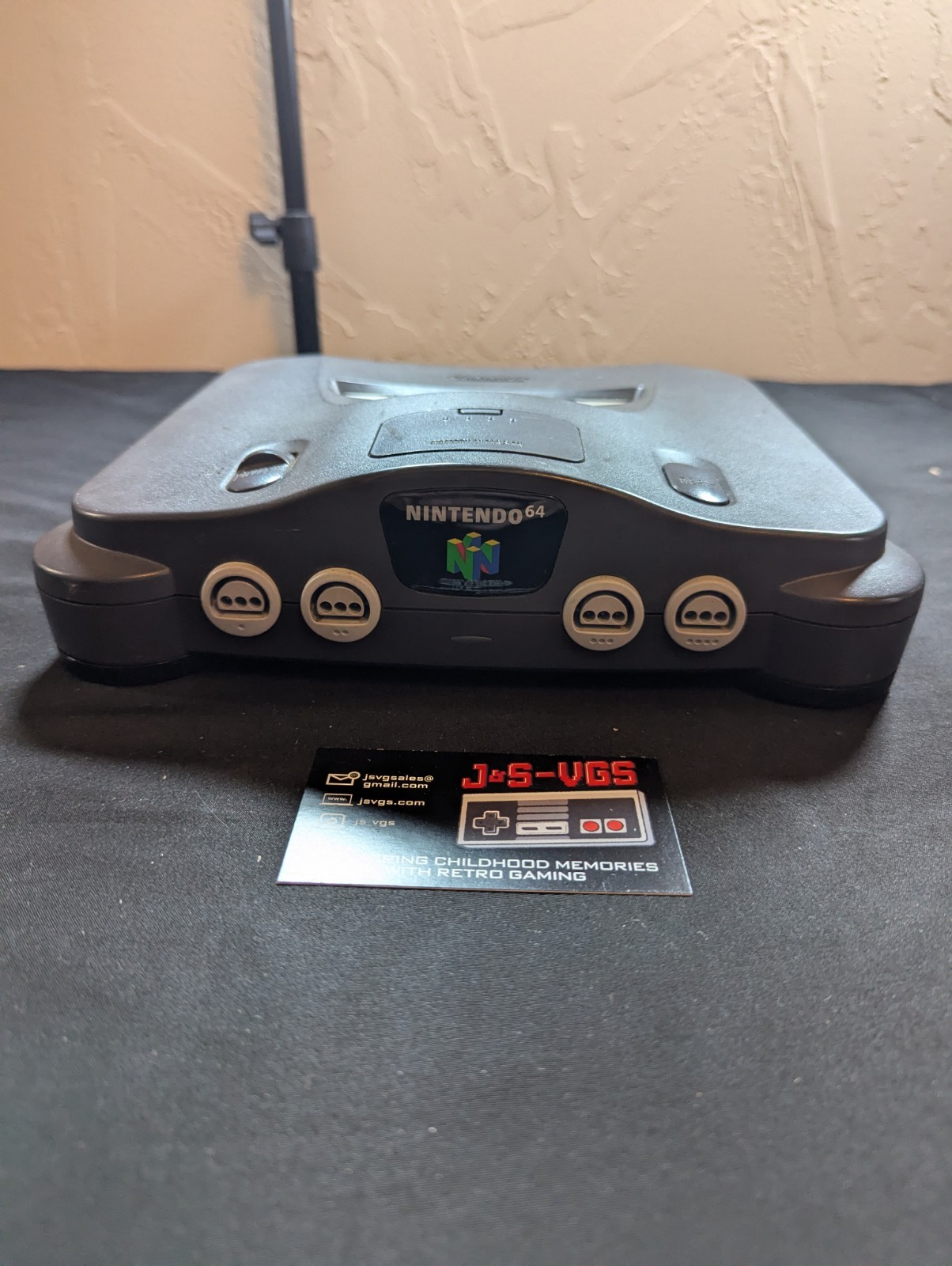 Nintendo 64 Console Bundle w/ 4 Games + 1 Controller & All Cables – Tested OEM
