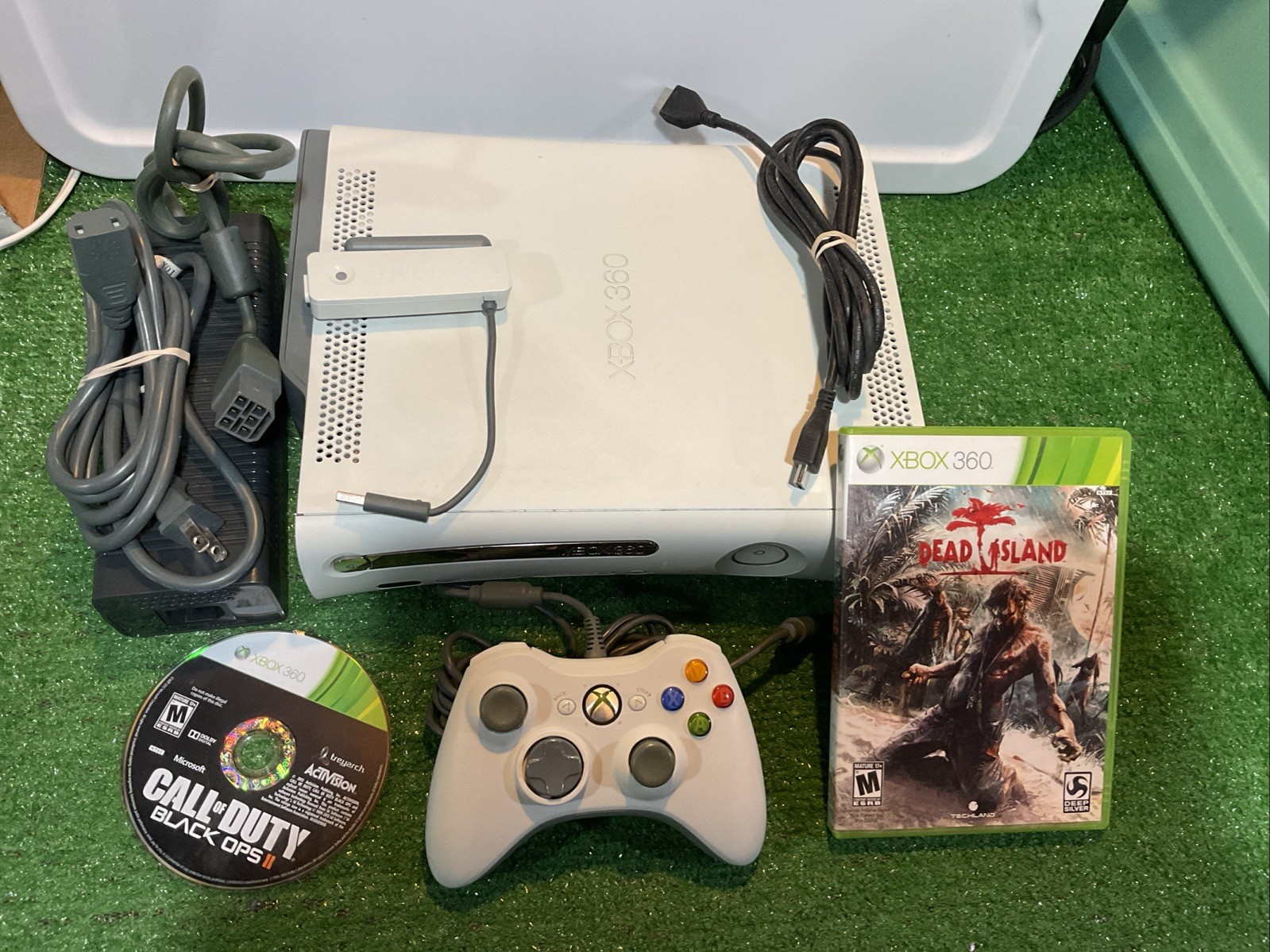Microsoft Xbox 360 Console 60GB W/ COD Black Ops II PC Brick HDMI + Accessories