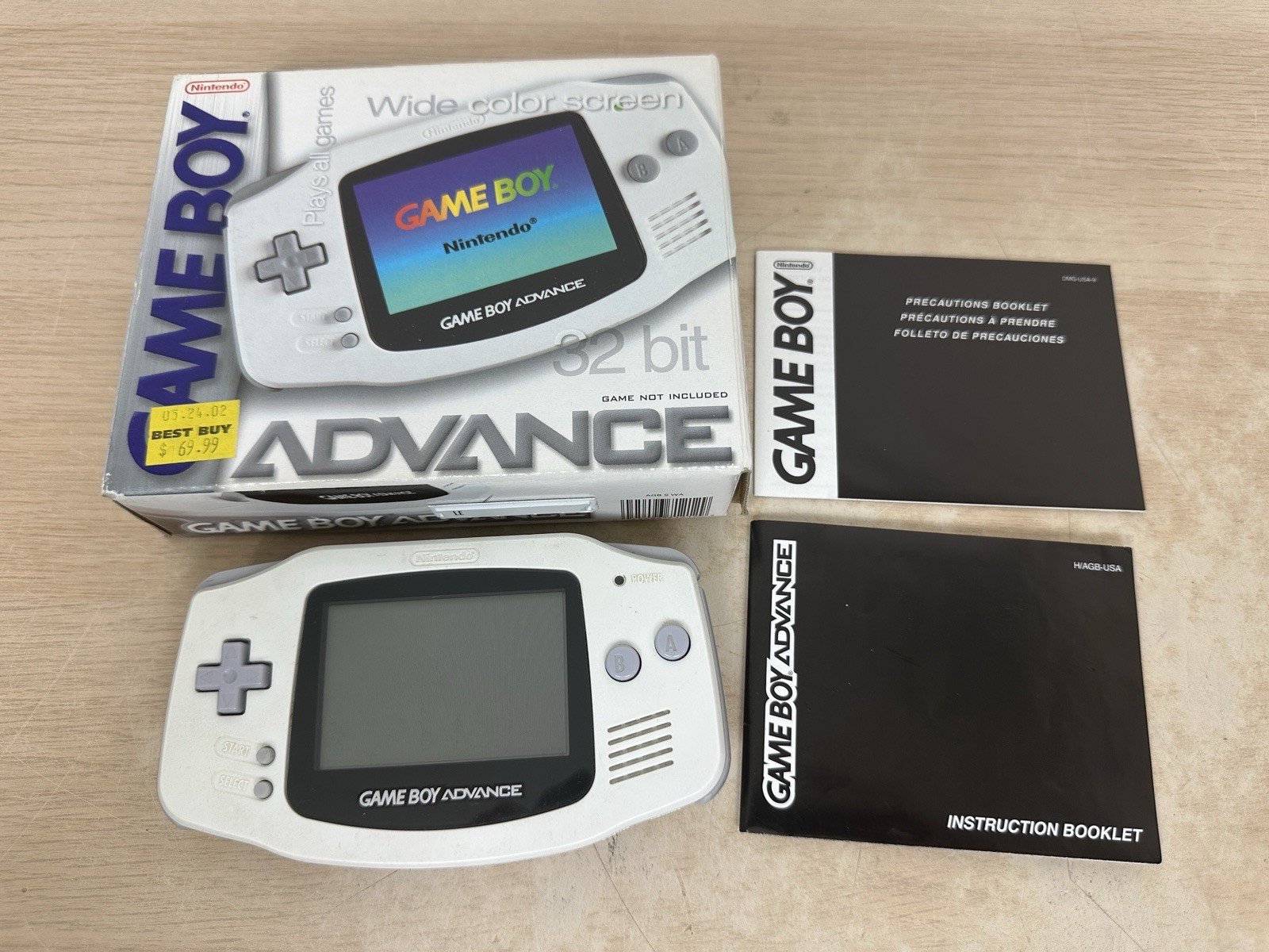 Nintendo Game Boy Advance AGB-001 Arctic White GBA Complete in Box CIB – WORKS!