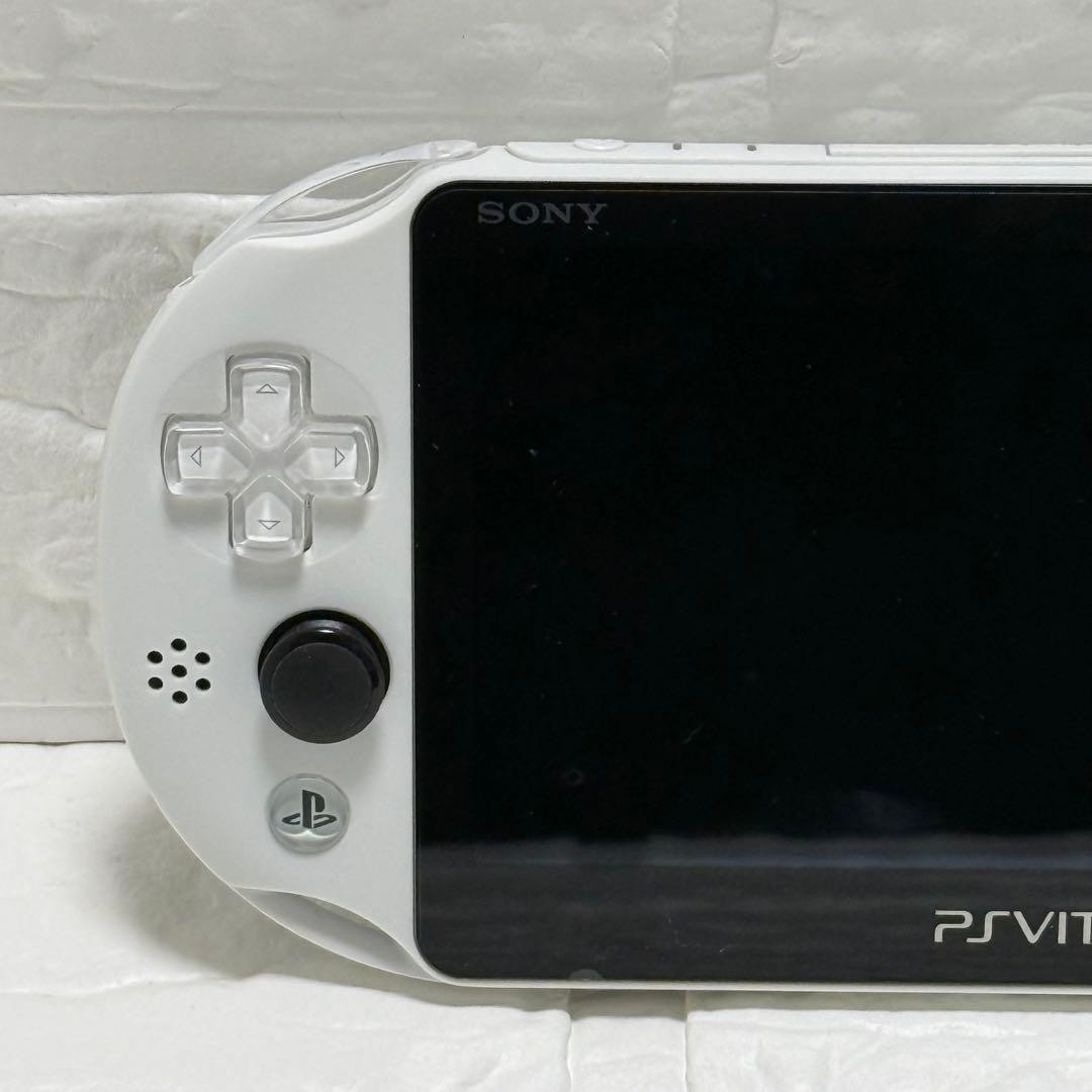 Near Mint Sony PS Vita PCH-2000 Handheld Console – Glacier White