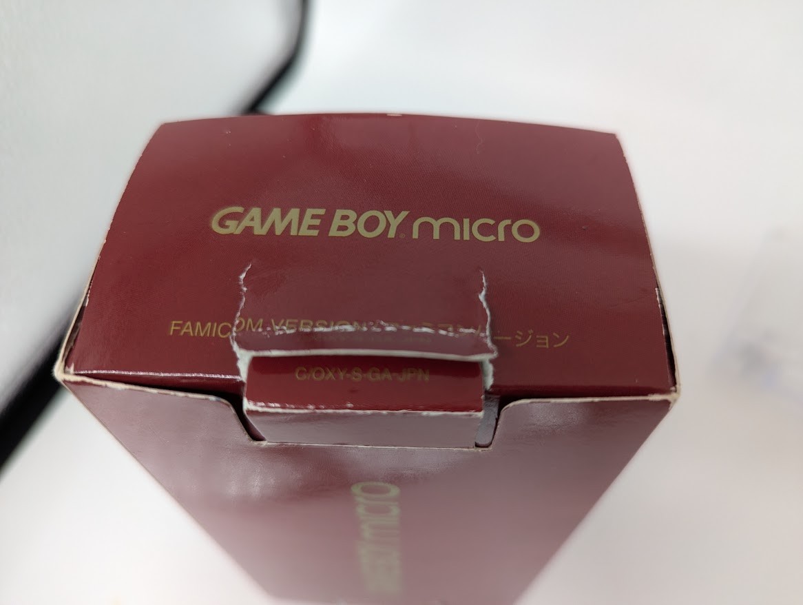 B7184 Nintendo Gameboy micro console Famicom color w/box manual pouch fx