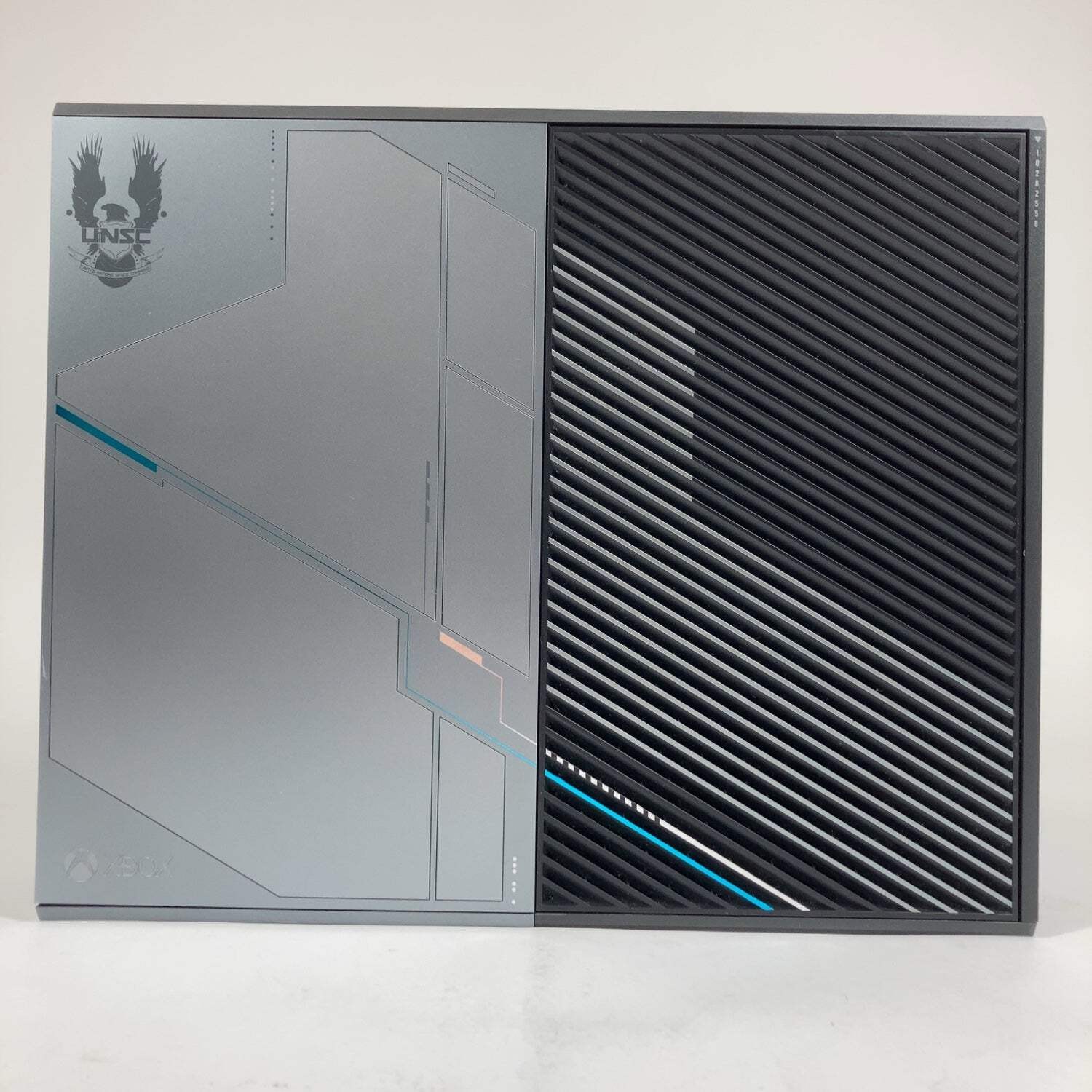 Broken Microsoft Xbox One 1TB Console Gaming System Black 1540 READ