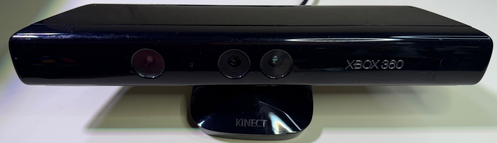 Xbox 360 Slim 250GB Kinect Bundle Cleaned Repasted Ready to Play