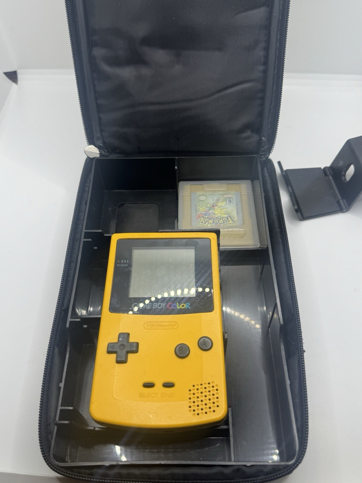 Nintendo Game Boy Color Console GBC CGB-001 – Dandelion Yellow & Pokémon Gold