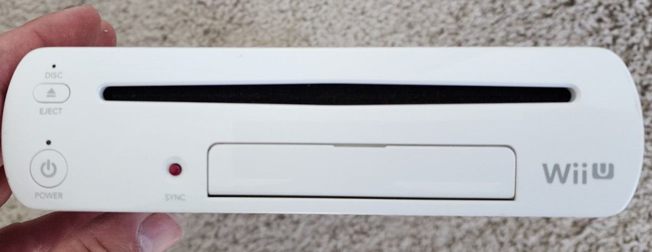 Nintendo Wii U 8GB System Disney Infinity 3.0 Star Wars bundle – White Console