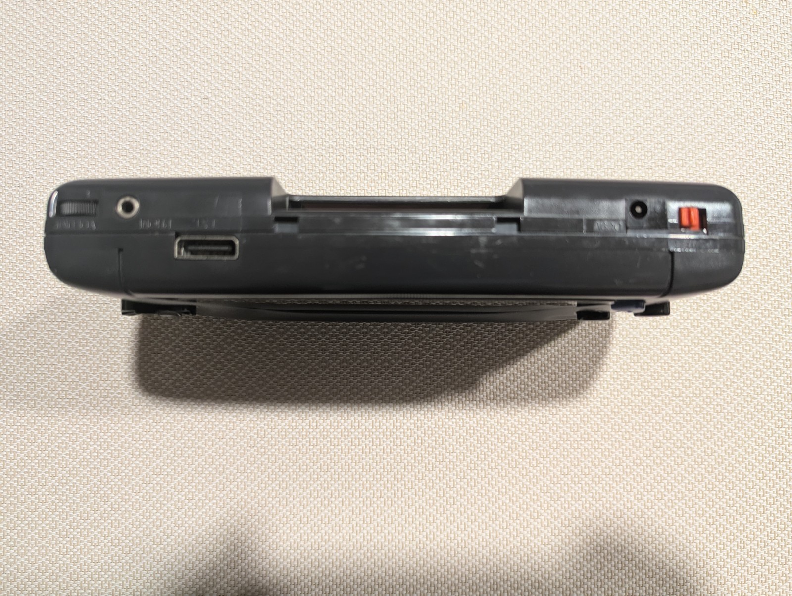 SEGA Game Gear Handheld System. IPS Screen. Recapped.