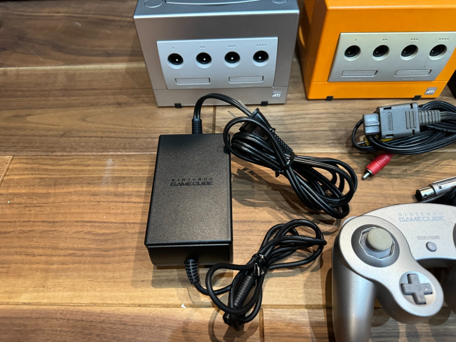 Nintendo GameCube Console + Controller + Accessory NTSC-U/C