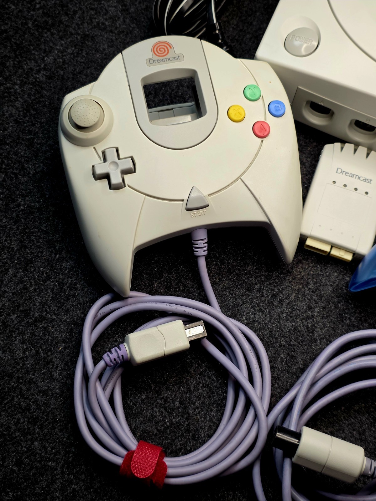 Sega Dreamcast HKT-3020 Console Bundle 2 Controllers VMU Tested Read!