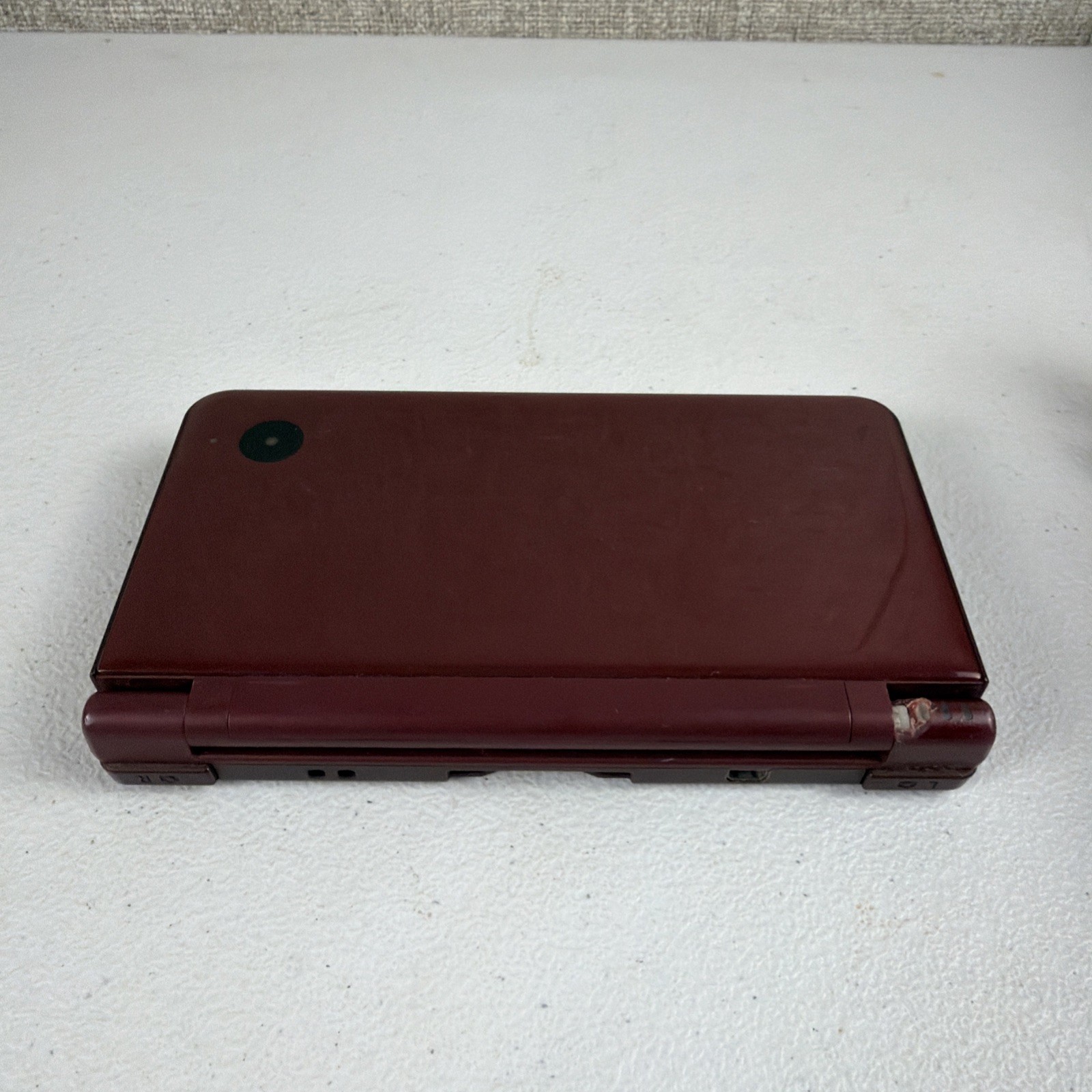 Broken Nintendo DSi XL Dark Red Burgundy Console UTL-001 PARTS ONLY NO POWER