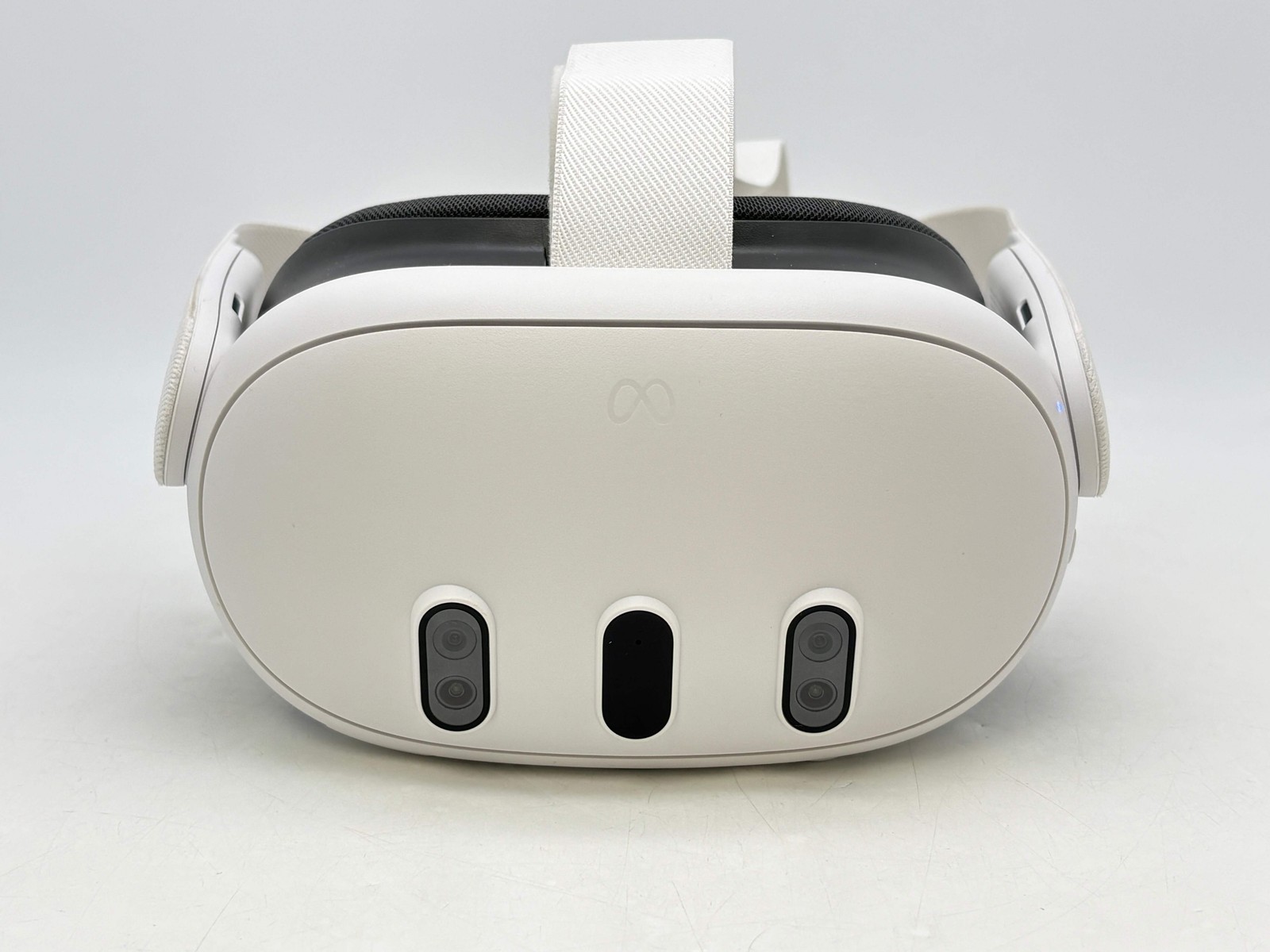 Meta Quest 3 512GB Standalone All-in-One VR Headset White Used