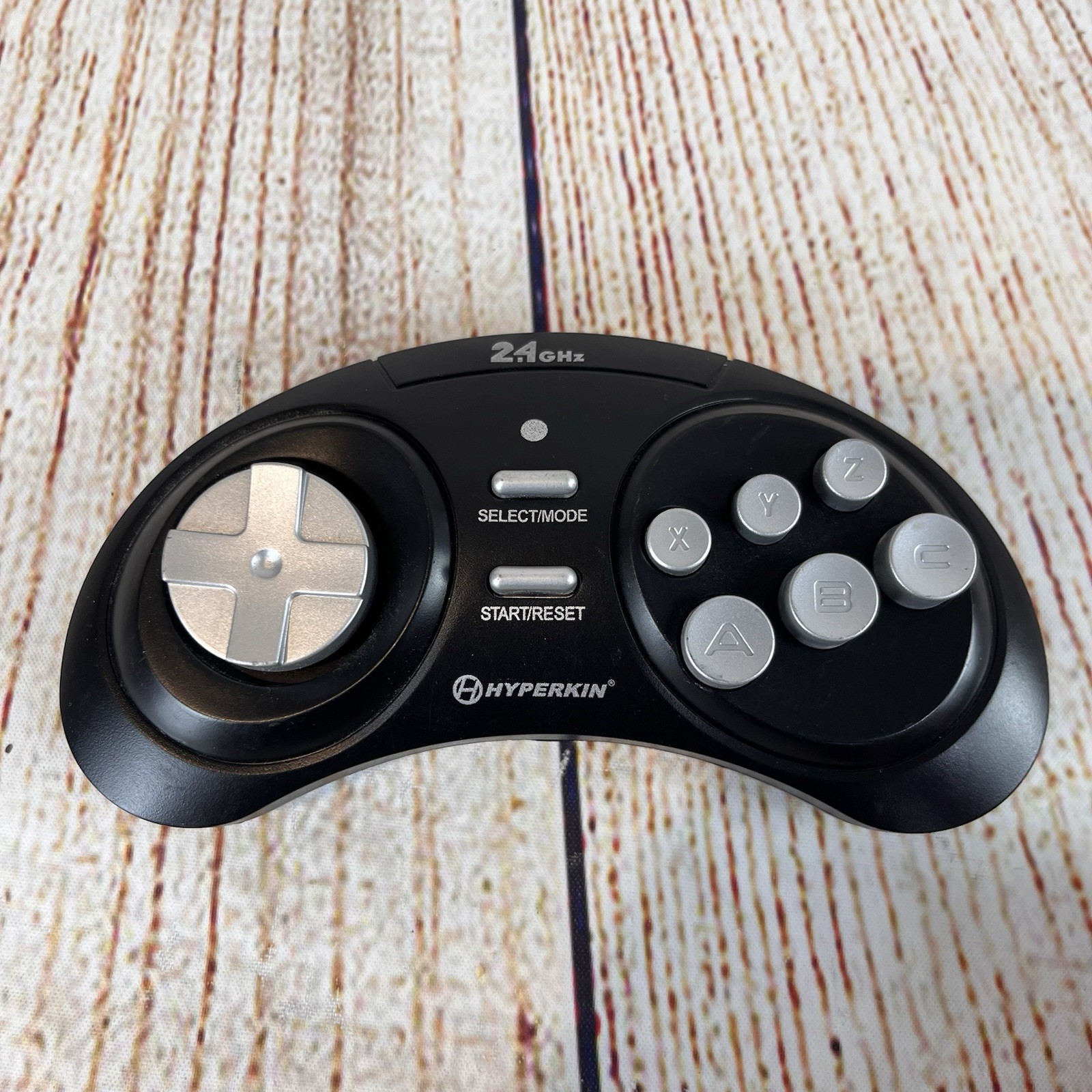 Black Hyperkin RETRON 3 Wireless Controllers / remotes NES/SNES/SEGA