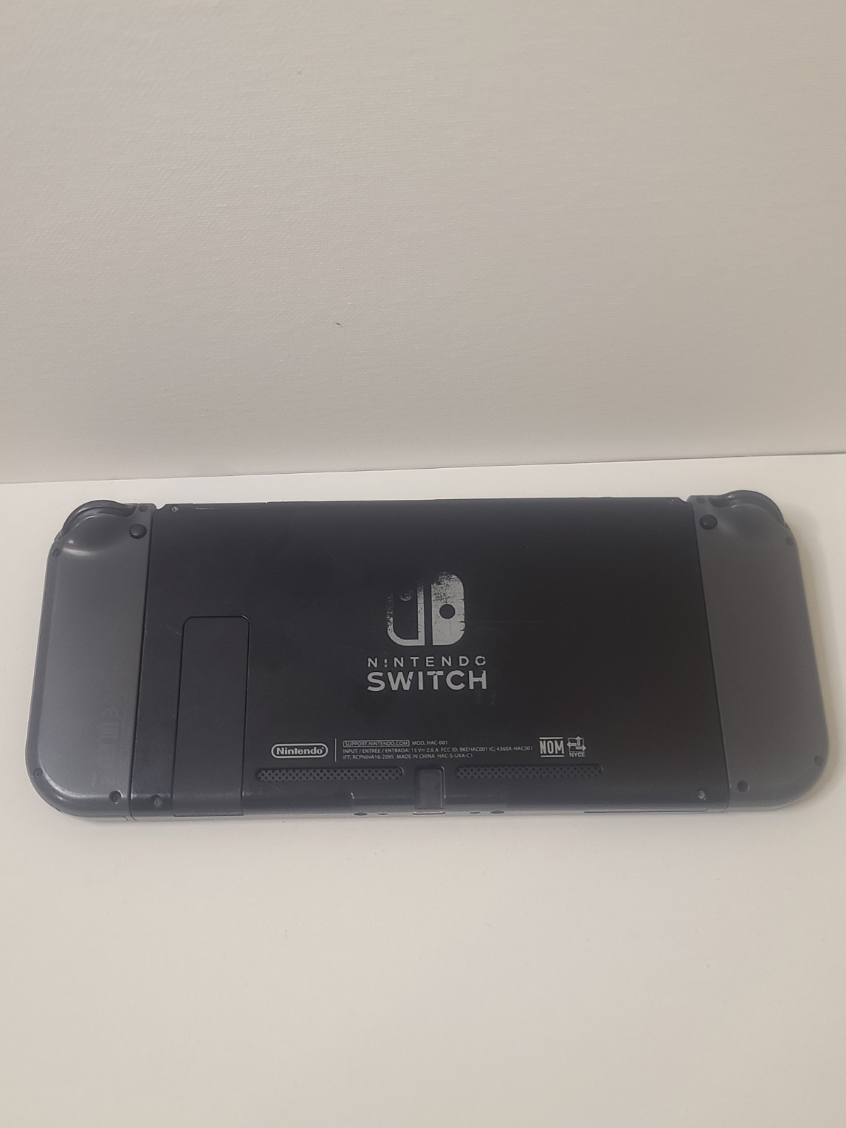 Nintendo Switch Bundle Hardcase Joy-Cons Factory Reset