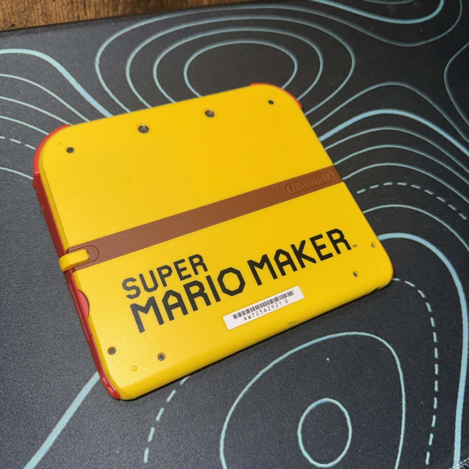 Nintendo 2DS Super Mario Maker Edition FULLY TESTED WORKING with Charger