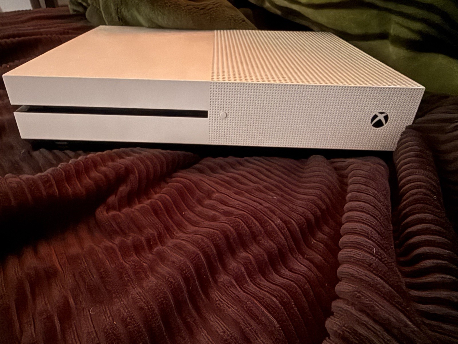 Microsoft Xbox One S White Home Console Wi-Fi HDMI USB-A Ethernet