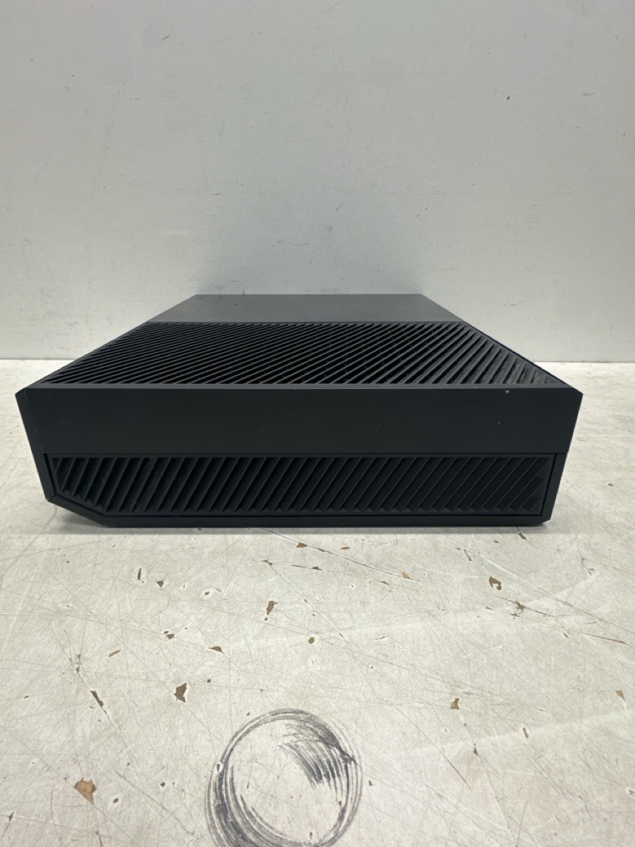 500GB Xbox One Original *AS IS POWER ISSUES* (P03064292)