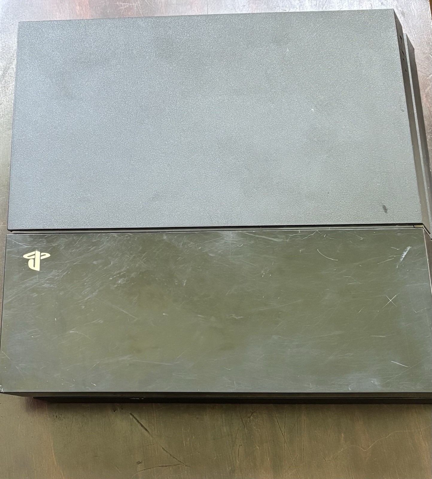Sony PlayStation 4 500GB Gaming Console – Powers On. Does Not Display Video