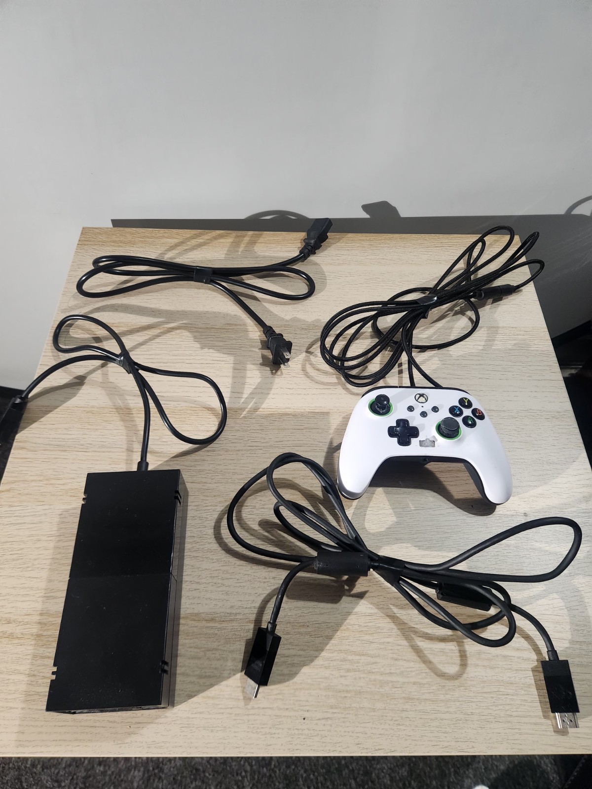 Microsoft Xbox One 1540 500GB Video Game Console +12Games Controller Tested Work