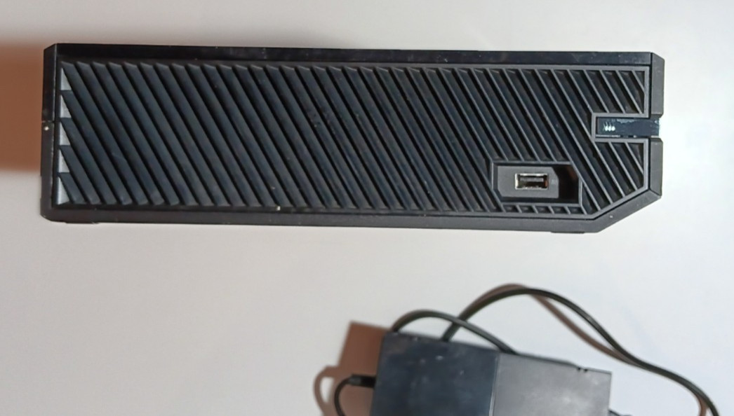 Original Xbox One Black 500GB console Free Shipping! Working