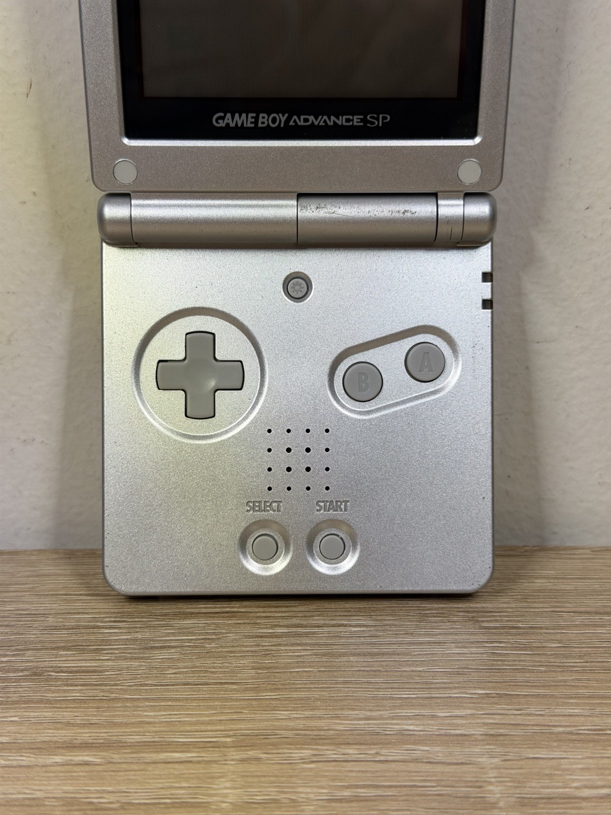 Nintendo GameBoy Advance SP 001 | Silver | CWOB | Tested