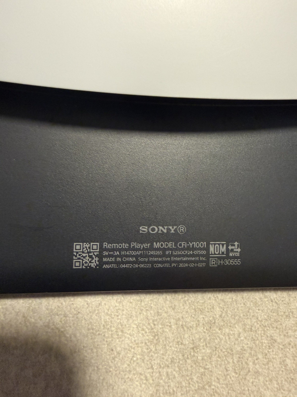 Sony PlayStation Portal PS5 Remote Play Wireless Handheld 1080p white CFI-Y1001