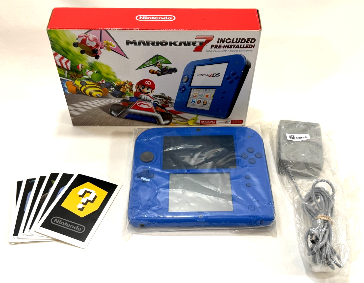 Nintendo 2DS Mario Kart 7 Pre-Installed Electric Blue 2 in Box w/Charger & Cards