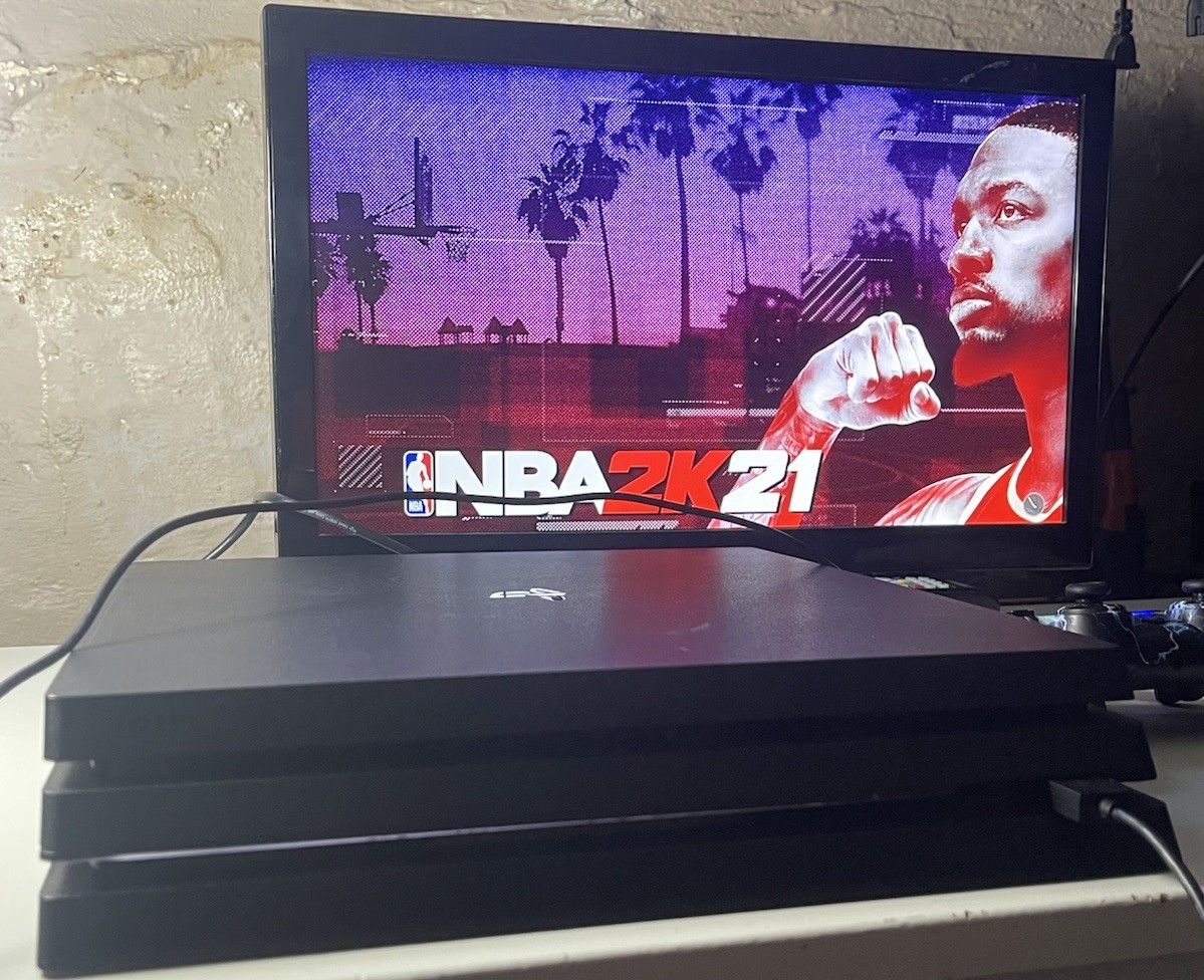 Sony PlayStation 4 Pro PS4 1TB Black Console CUH-7215B *Tested And Working*