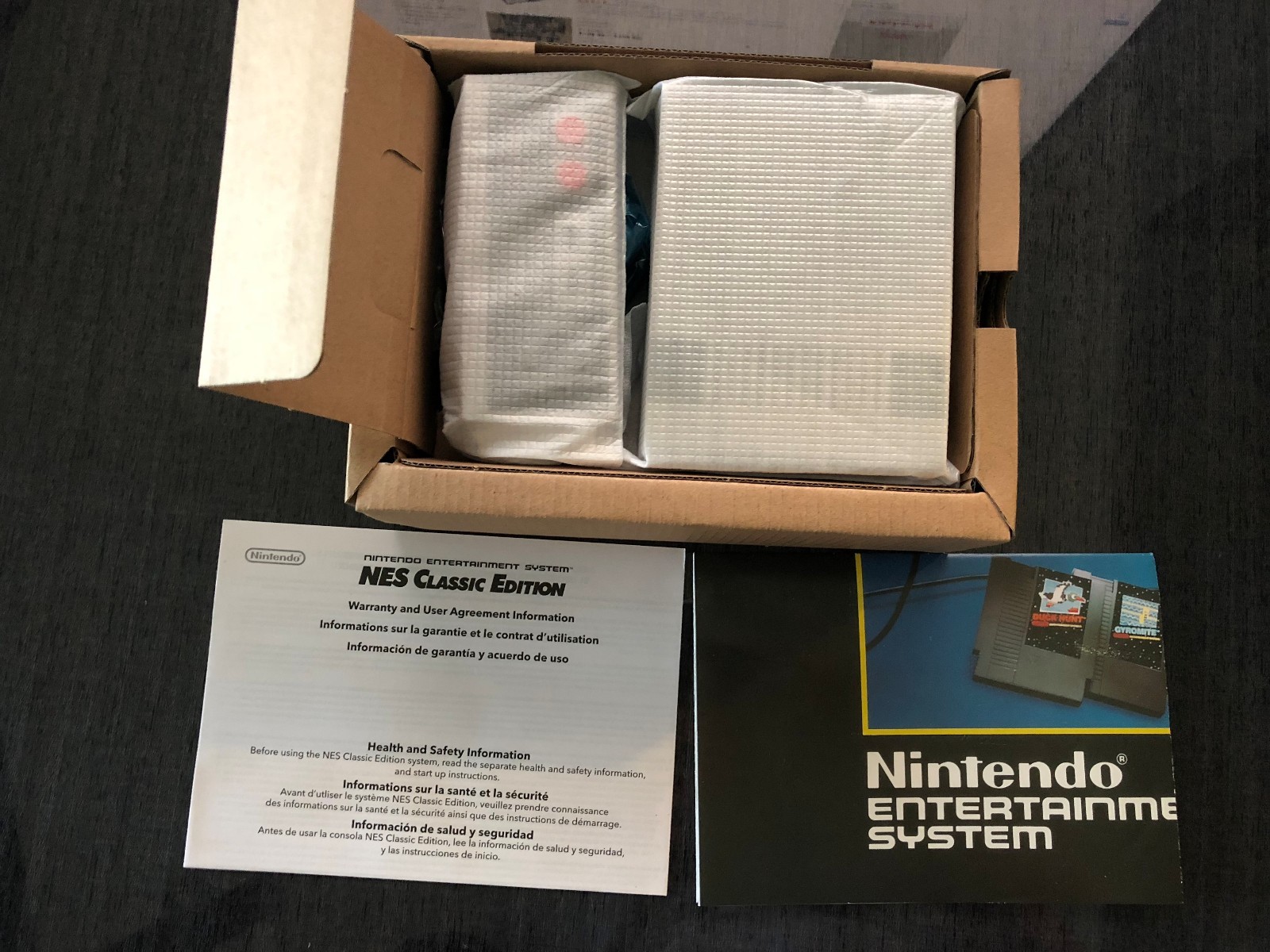 Authentic Nintendo Classic Edition NES Mini Game Console USA Brand New in stock