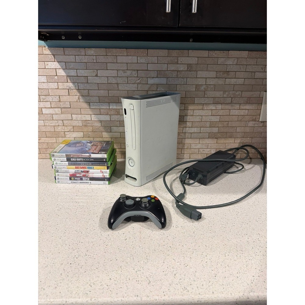Xbox 360 Pro White Console Bundle with Games
