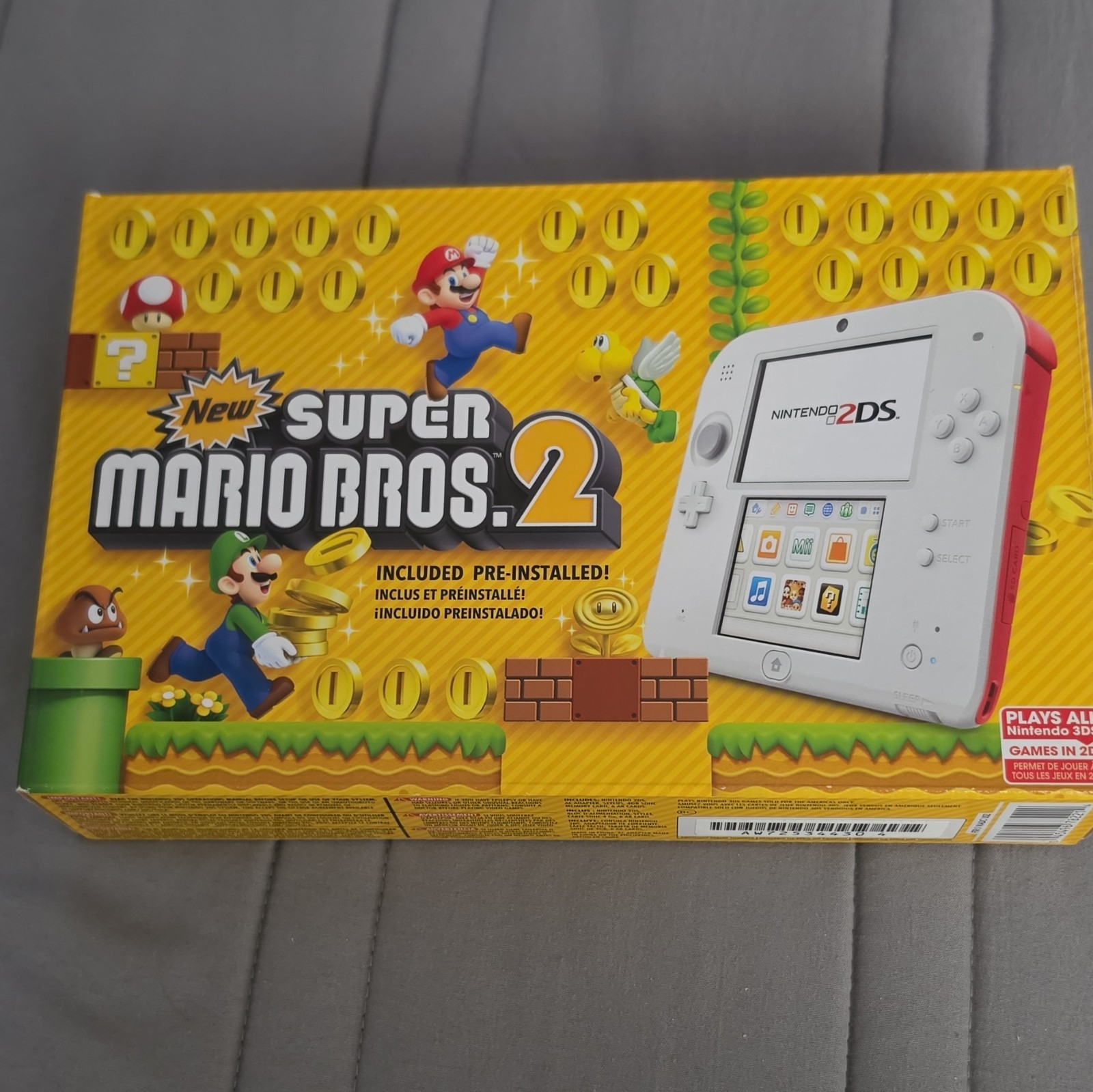 Nintendo 2DS Super Mario Bros. 2 Bundle Red/White Wi‑Fi Internet Browsing