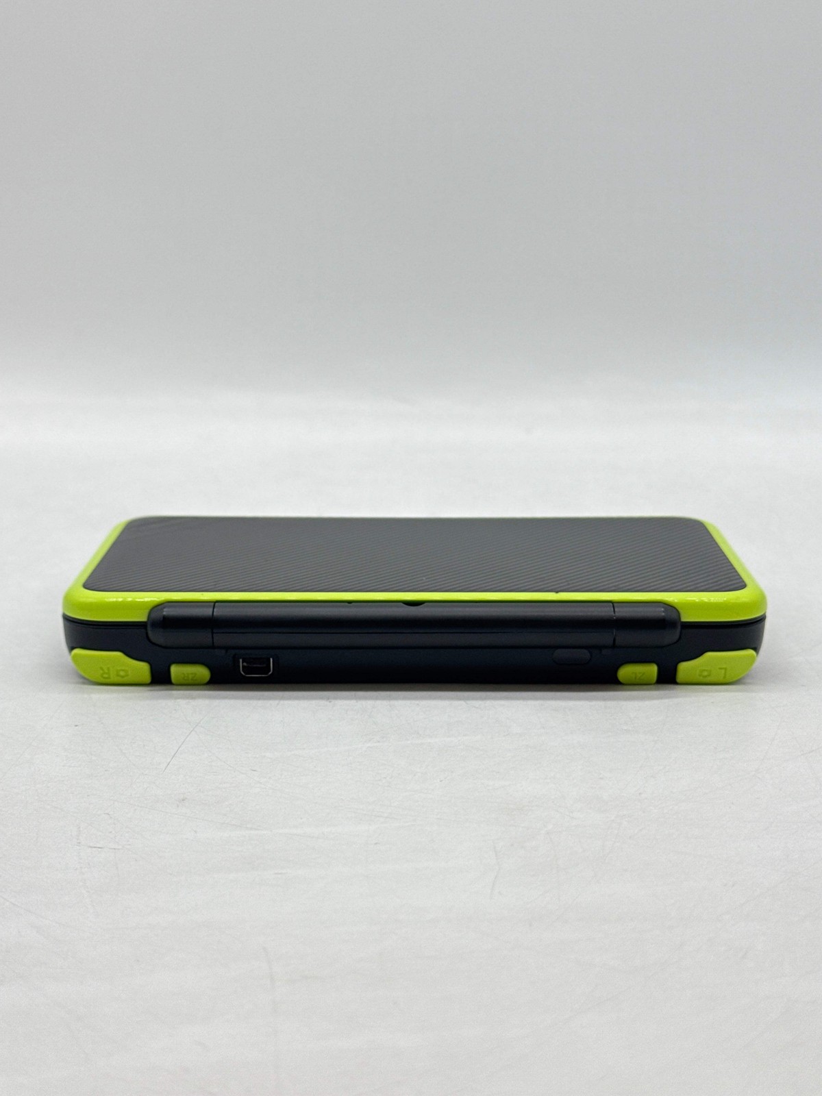 Nintendo New 2DS XL Black lime Handheld Video Game Console