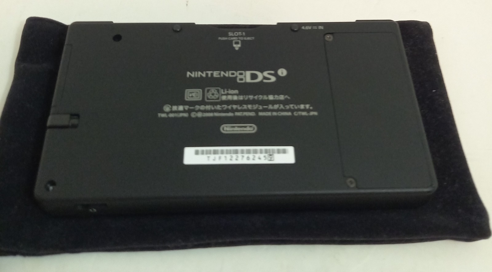 Nintendo DSi Game Console Black color W/ Box Instruction Charger Tested Working