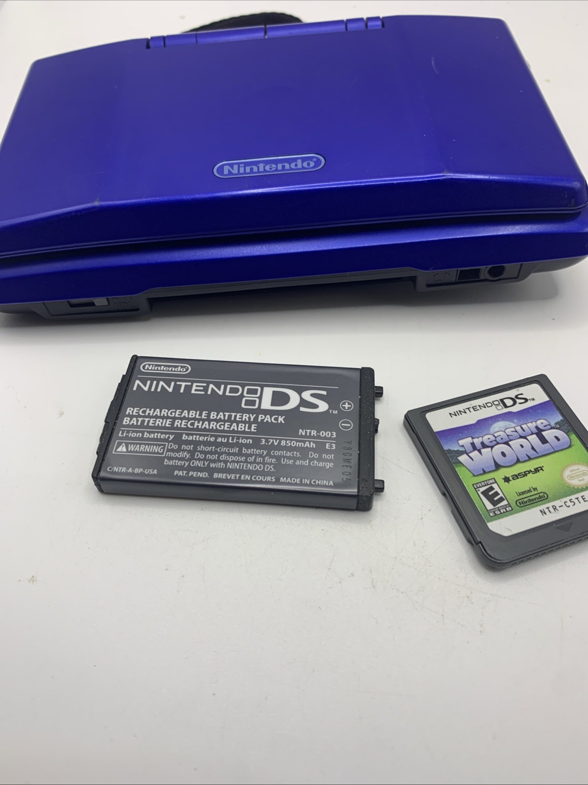 Nintendo Fat DS NTR-001 Console 2004 Blue, Tested Includes Charging Cord & Game