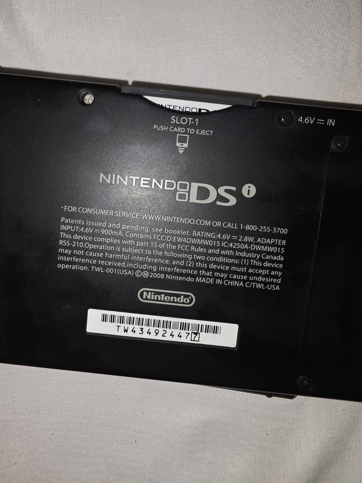 Nintendo DSi Matte Black Handheld Game Console w/ Charger DS Camera