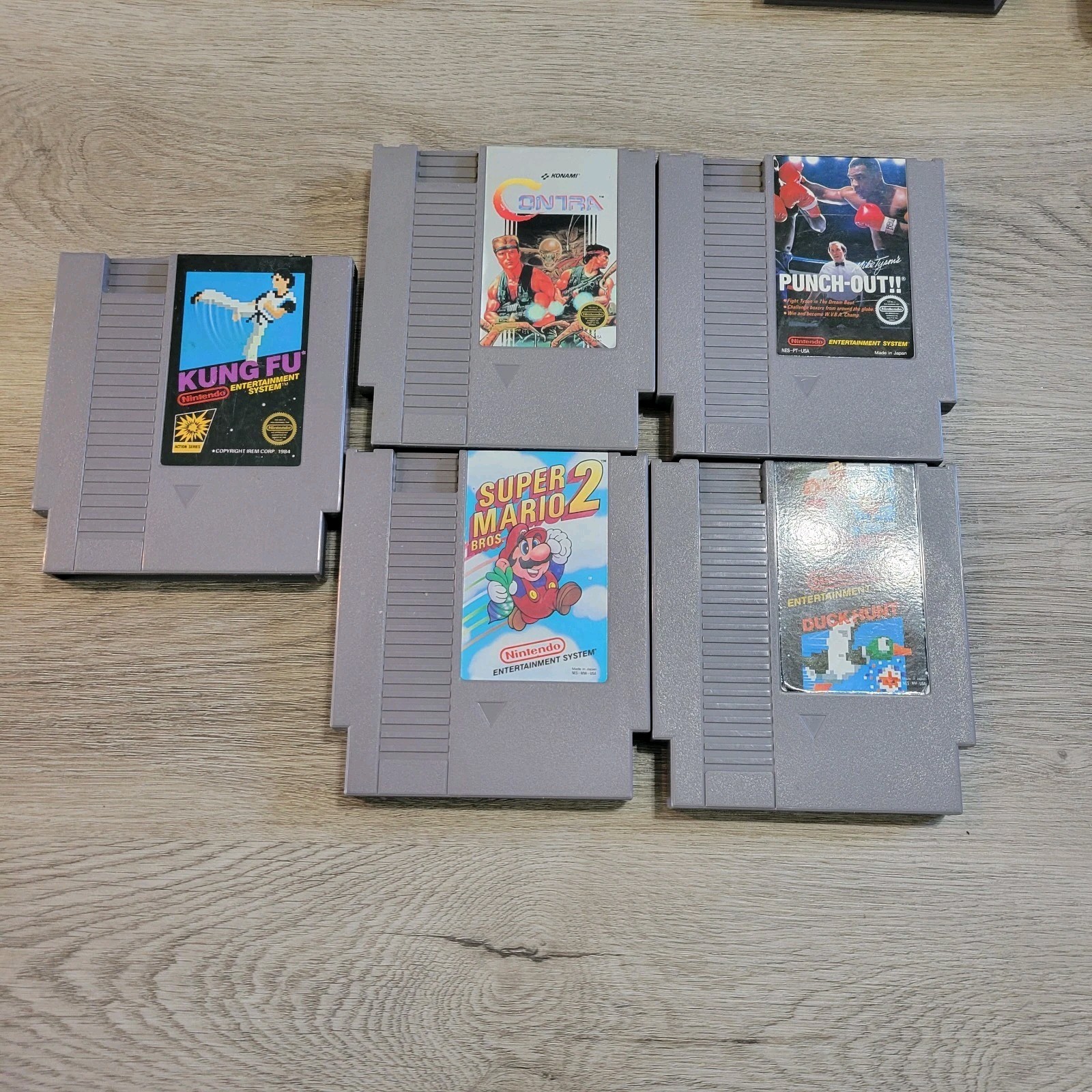 1985 Nintendo NES Console Bundle Tested Working 19 Games Power Pad Zapper Lot